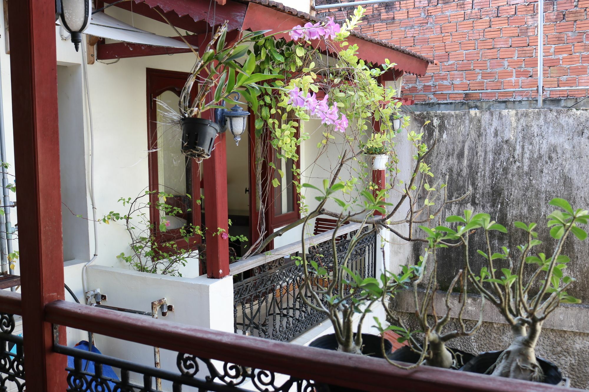 Nhi Trung Hotel Hoi An Exteriör bild