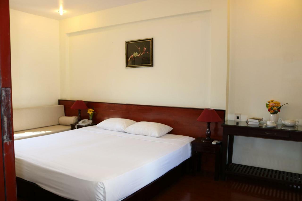 Nhi Trung Hotel Hoi An Exteriör bild